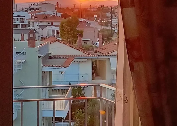 2br With Shared Pool Gerakini