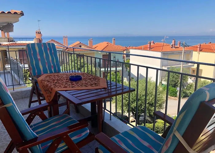 2br With Shared Pool Gerakini