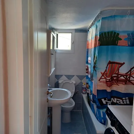 2br With Shared Pool Gerakini