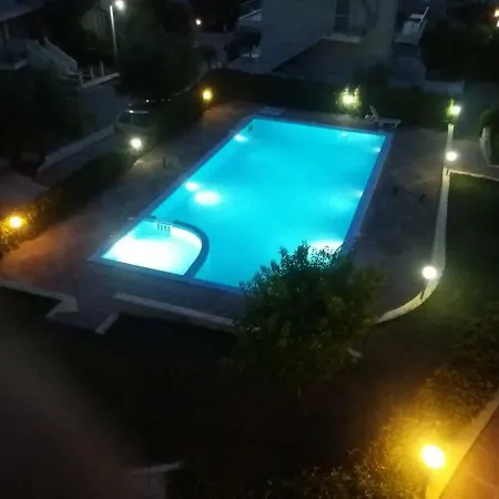 2br With Shared Pool