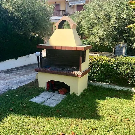 2br With Shared Pool