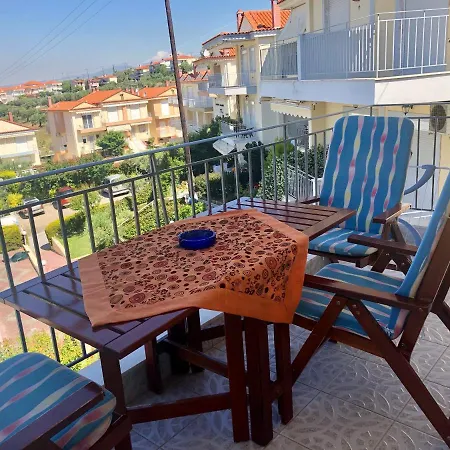 Apartment 2br With Shared Pool *